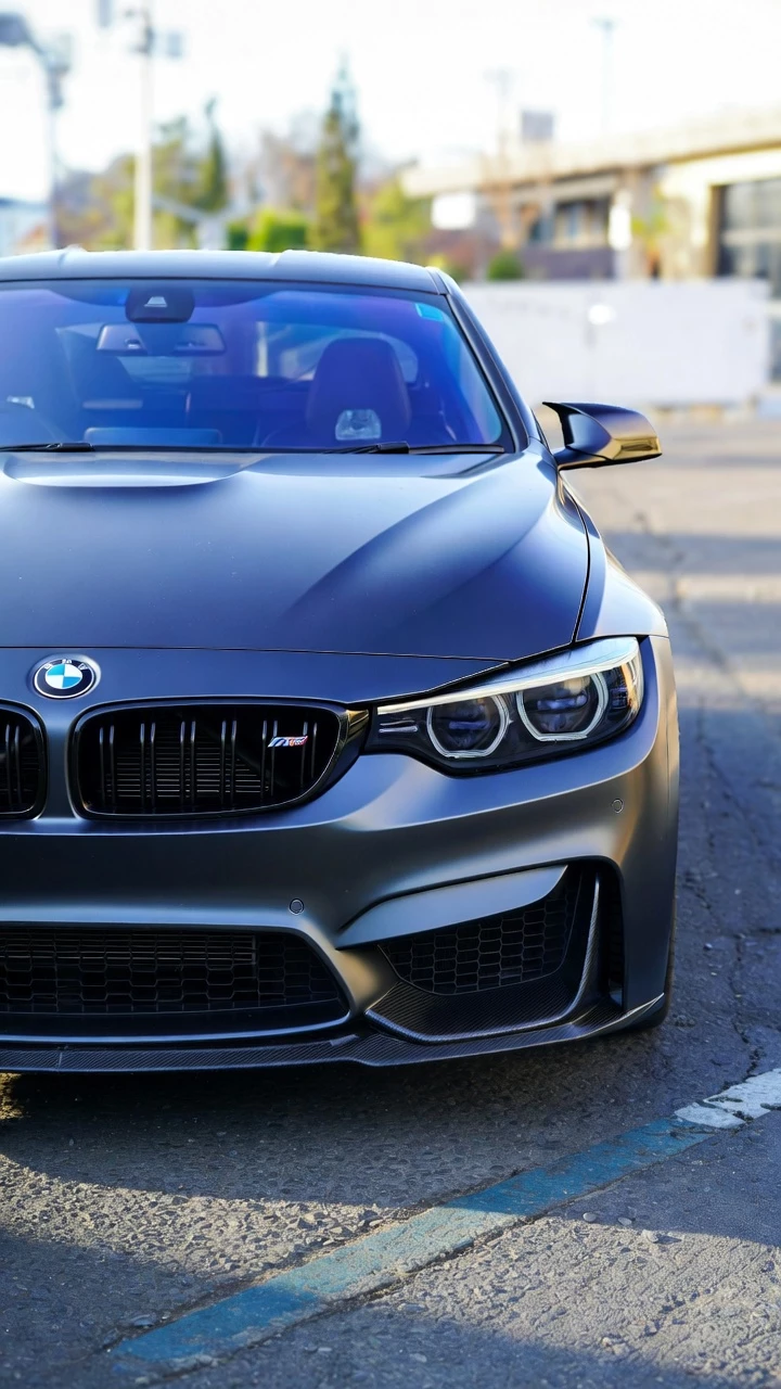 Bmw M4 Voiture Sport Grise Luxe Route Mobile