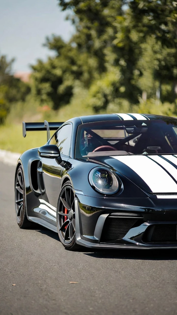 Porsche 911 Gt3 Voiture Sport Noire Bandes Blanches Route Mobile