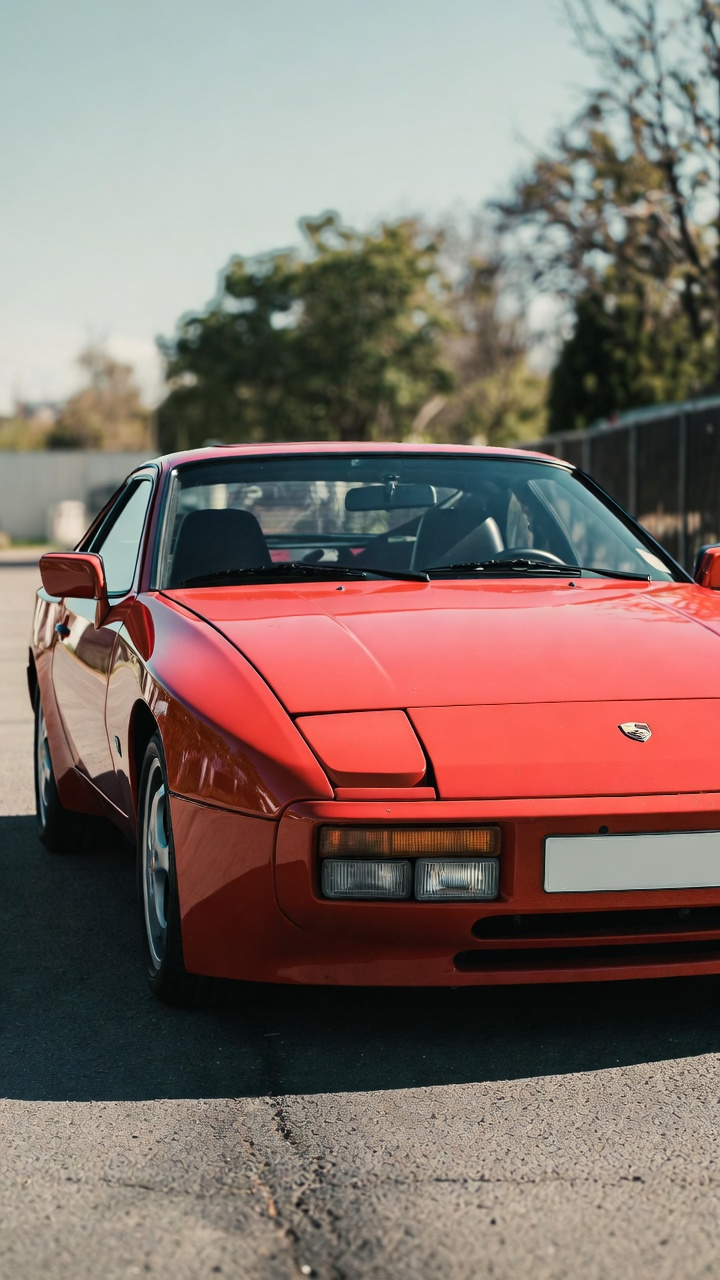 Porsche 924 Rouge Capot