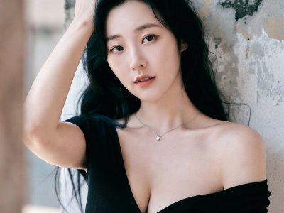 Kpop Kim Jisoo Contre Le Mur