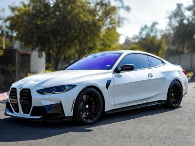 Bmw M4 Voiture Sport Blanche Jantes Noires Mobile