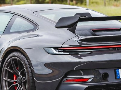 Porsche 911 Gt3 Voiture Sport Grise Aileron Route Mobile