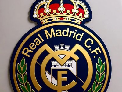 Real Madrid Logo Football Embleme Mobile